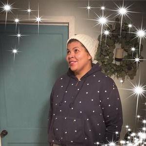 Meet your Posher, Viviane